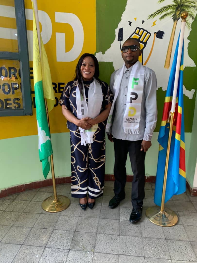 Activité d'adhésion Massive